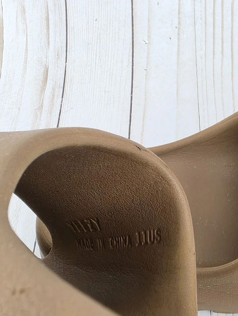 Adidas Yeezy Slides Flax Men’s size 11